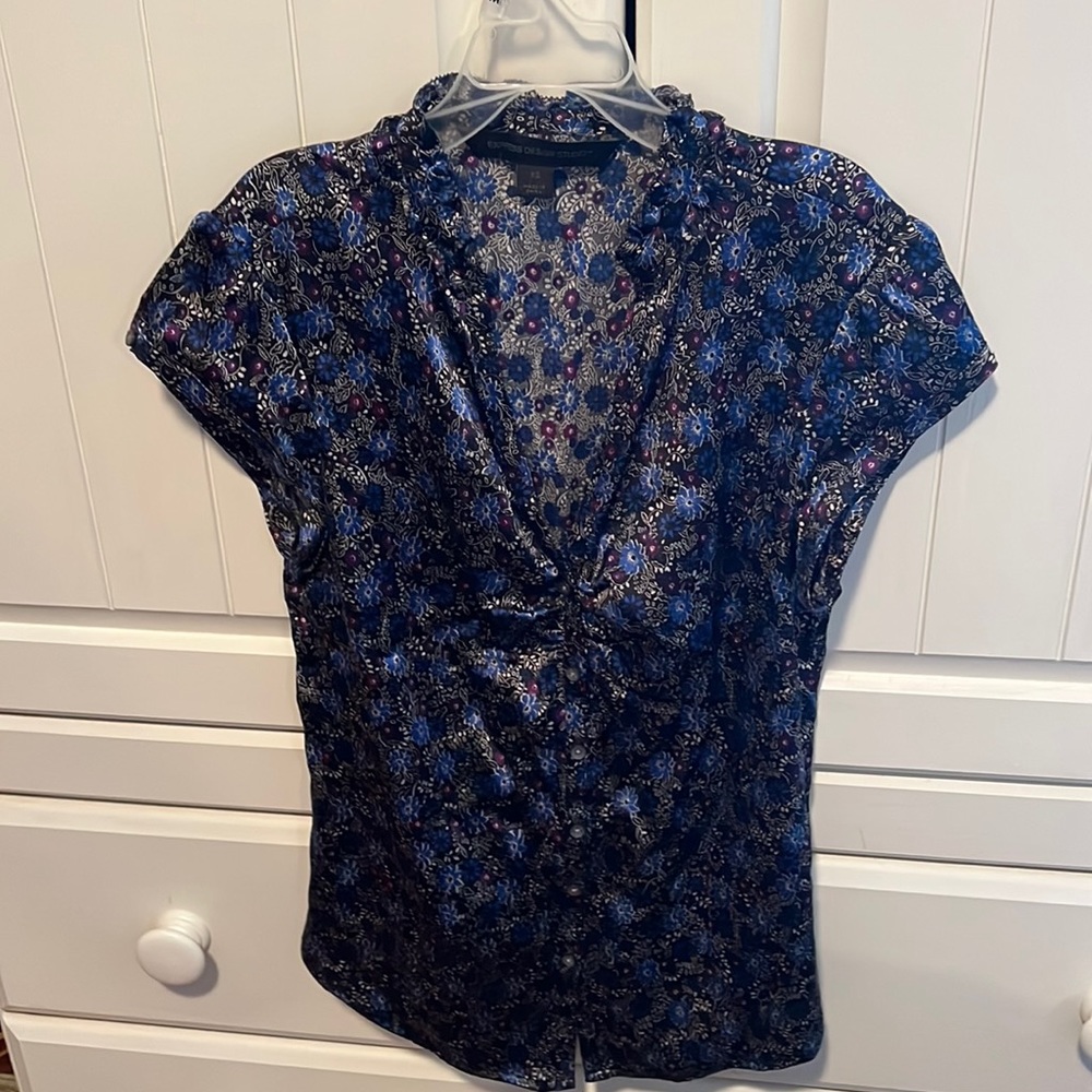 Express size xs satin floral blouse